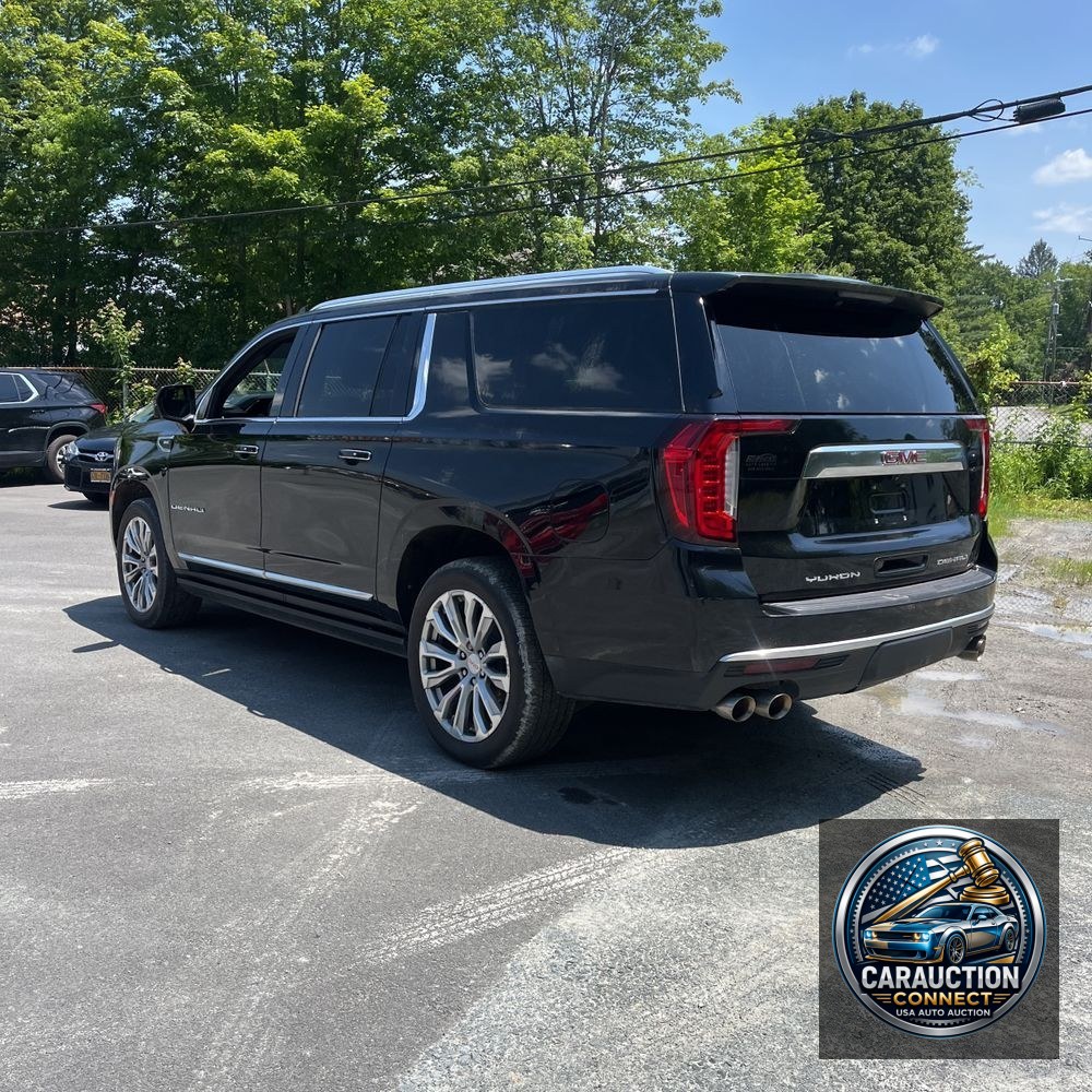 2022 GMC Yukon XL Denali