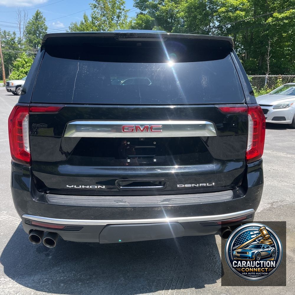 2022 GMC Yukon XL Denali