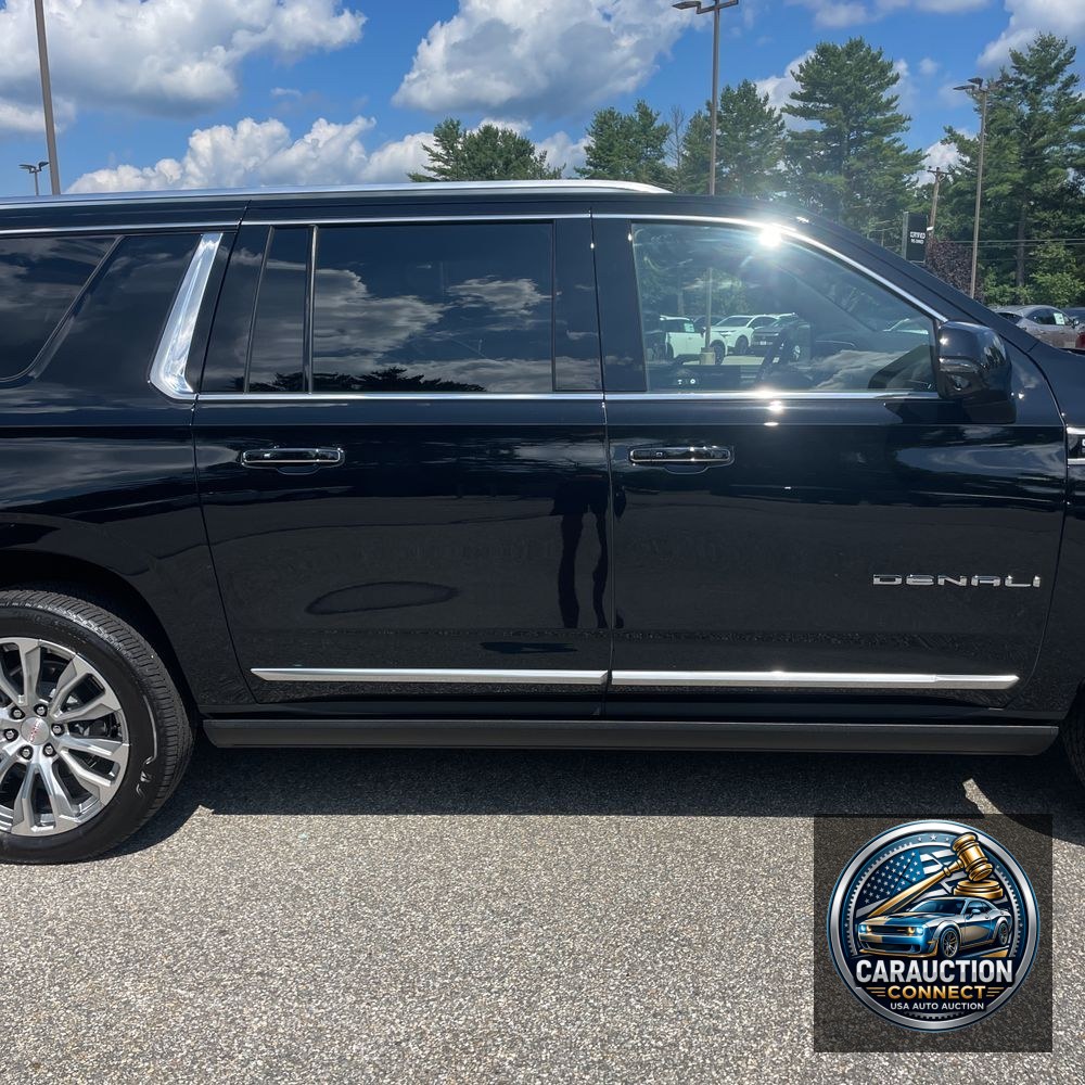 2023 GMC Yukon XL Denali