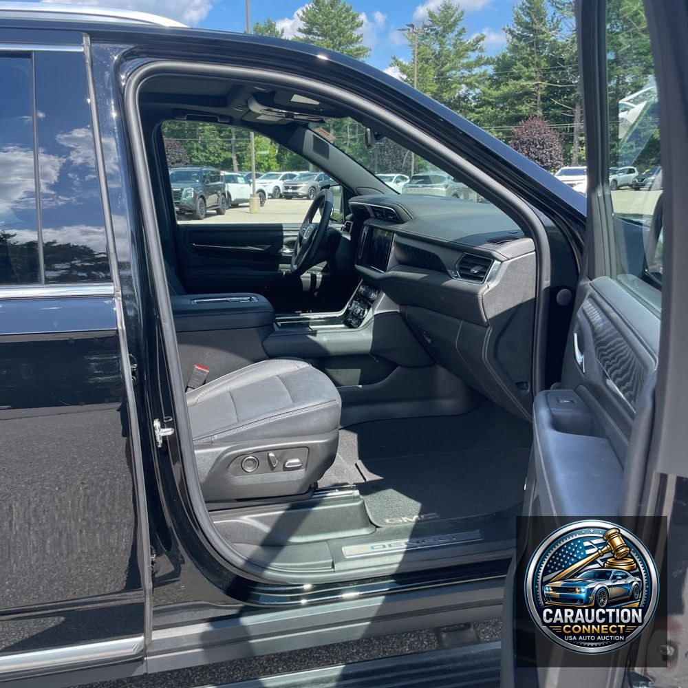 2023 GMC Yukon XL Denali