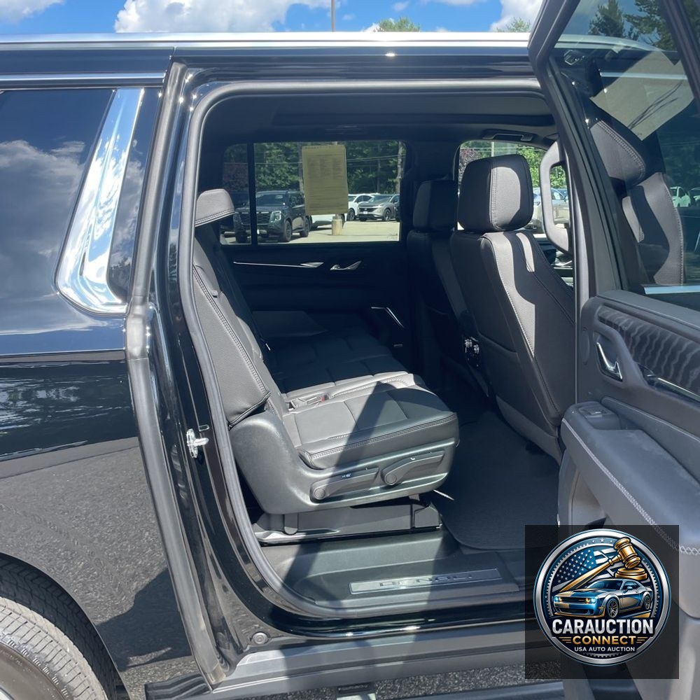 2023 GMC Yukon XL Denali