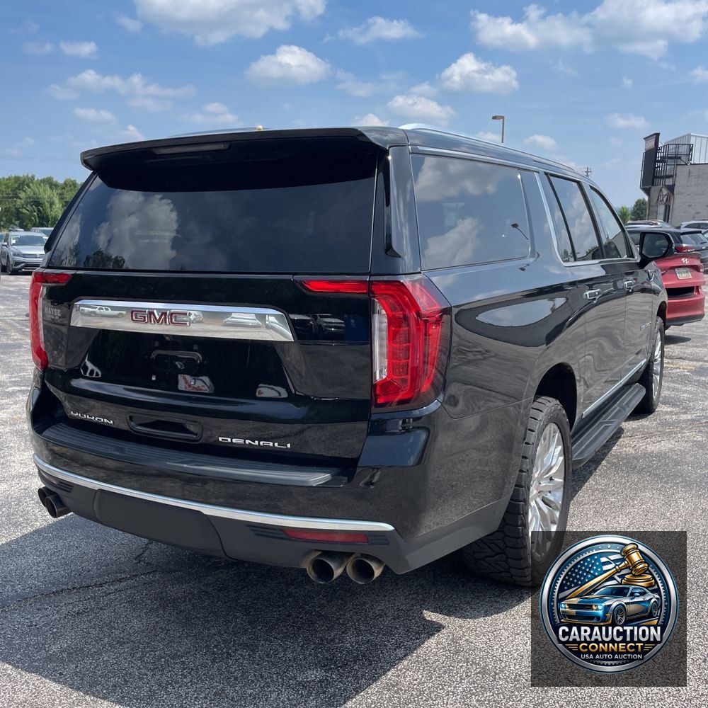 2023 GMC Yukon XL Denali