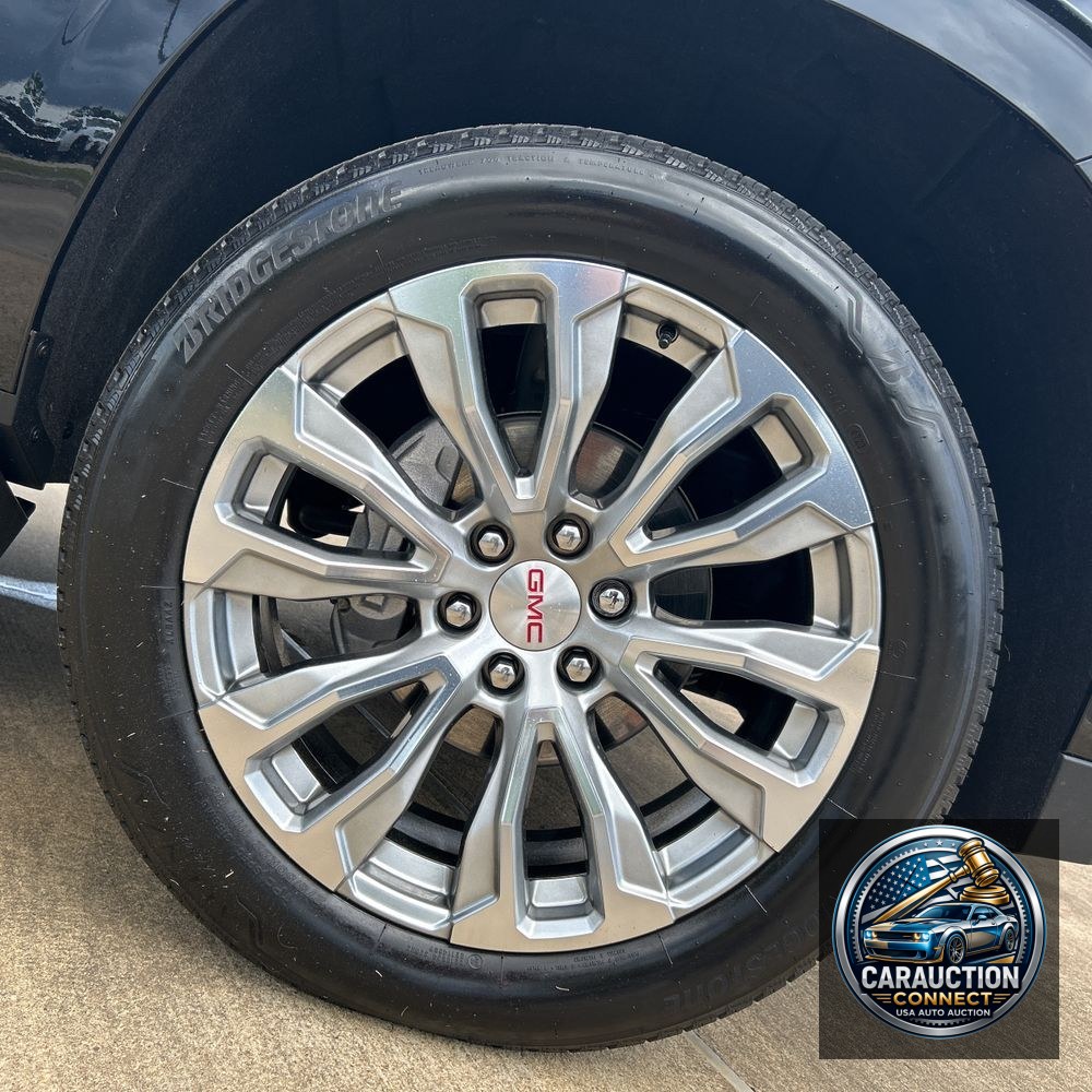 2024 GMC Yukon XL Denali