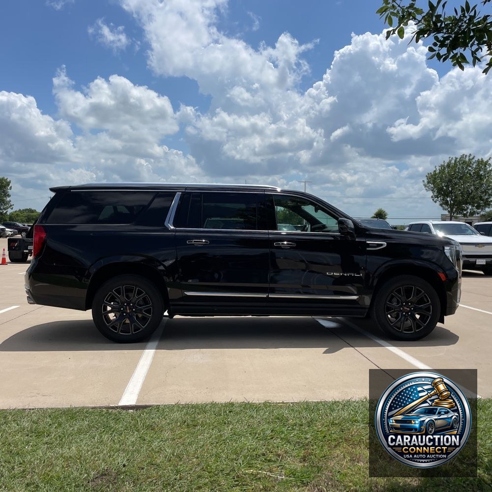 2023 GMC Yukon XL Denali