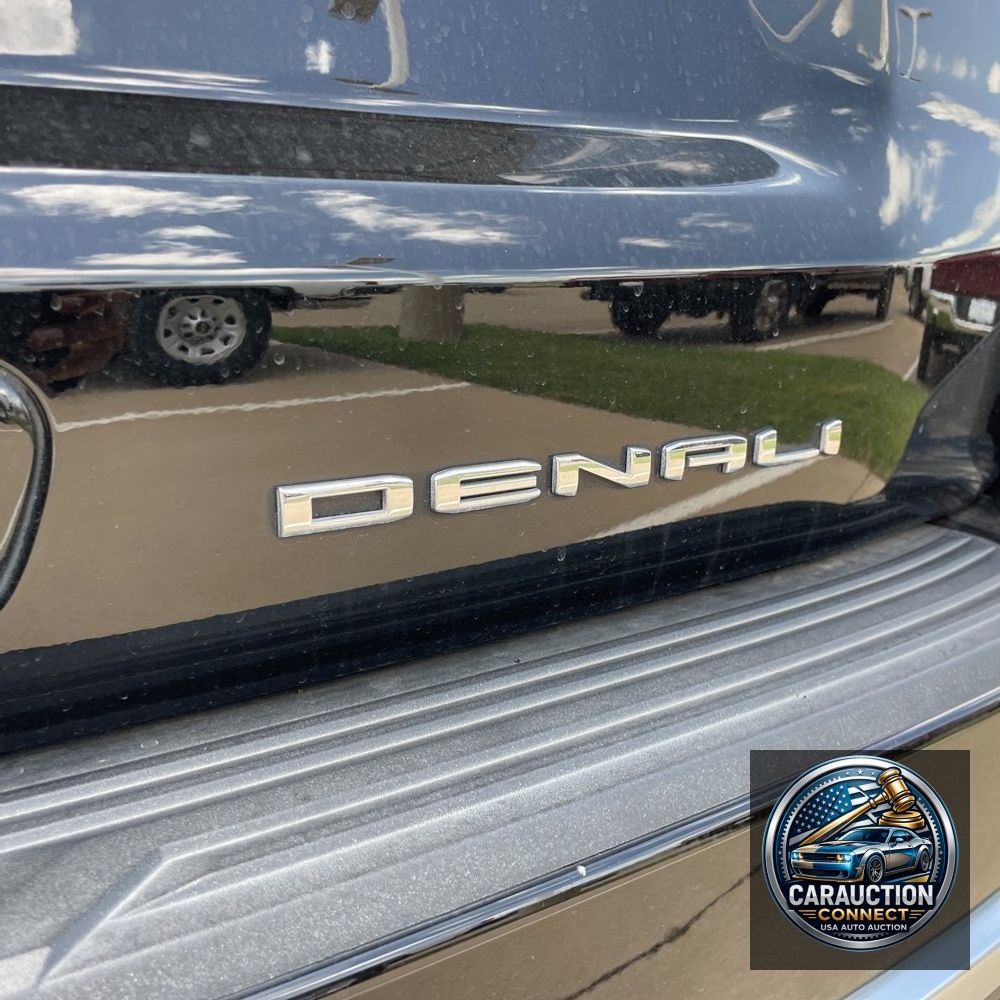 2023 GMC Yukon XL Denali