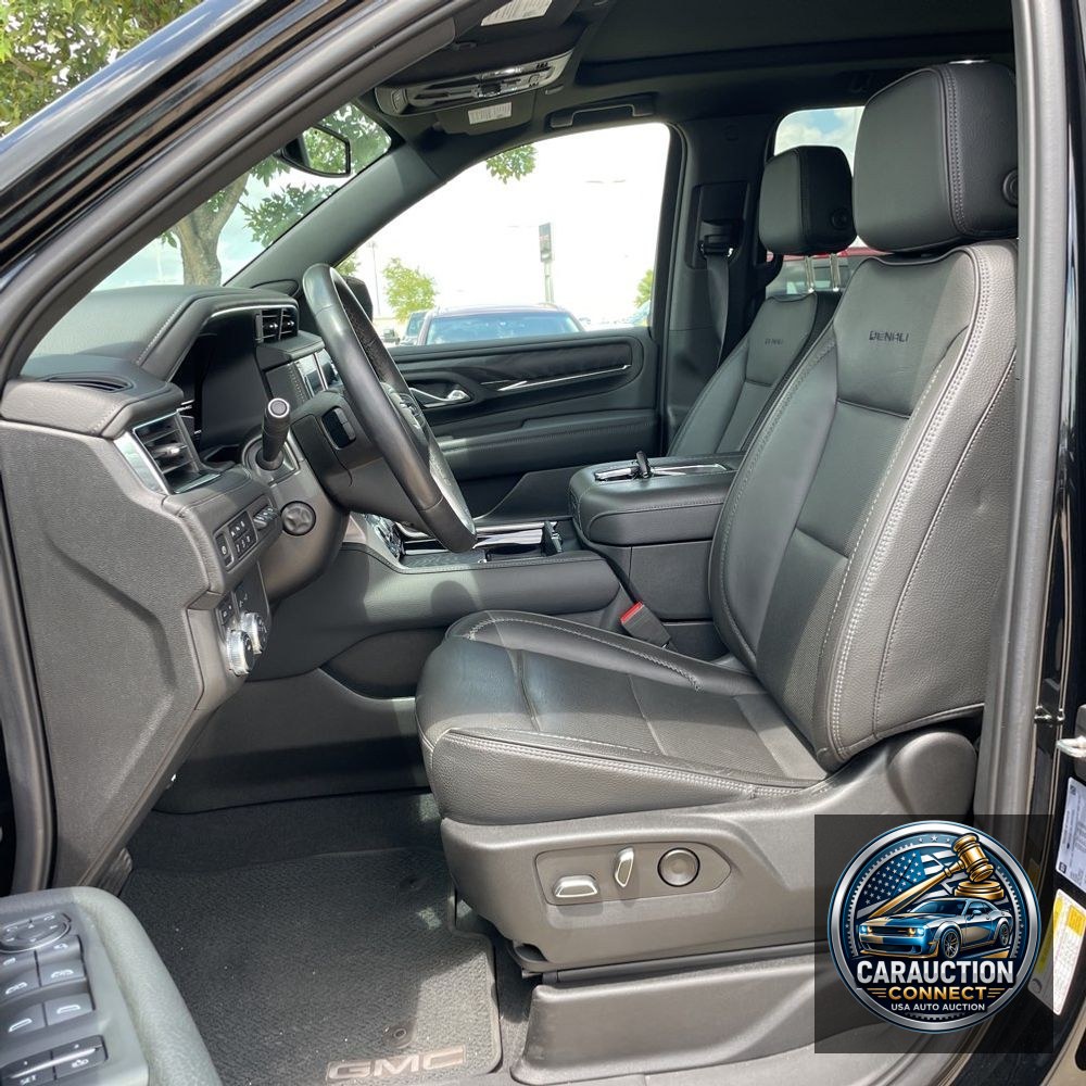 2023 GMC Yukon XL Denali