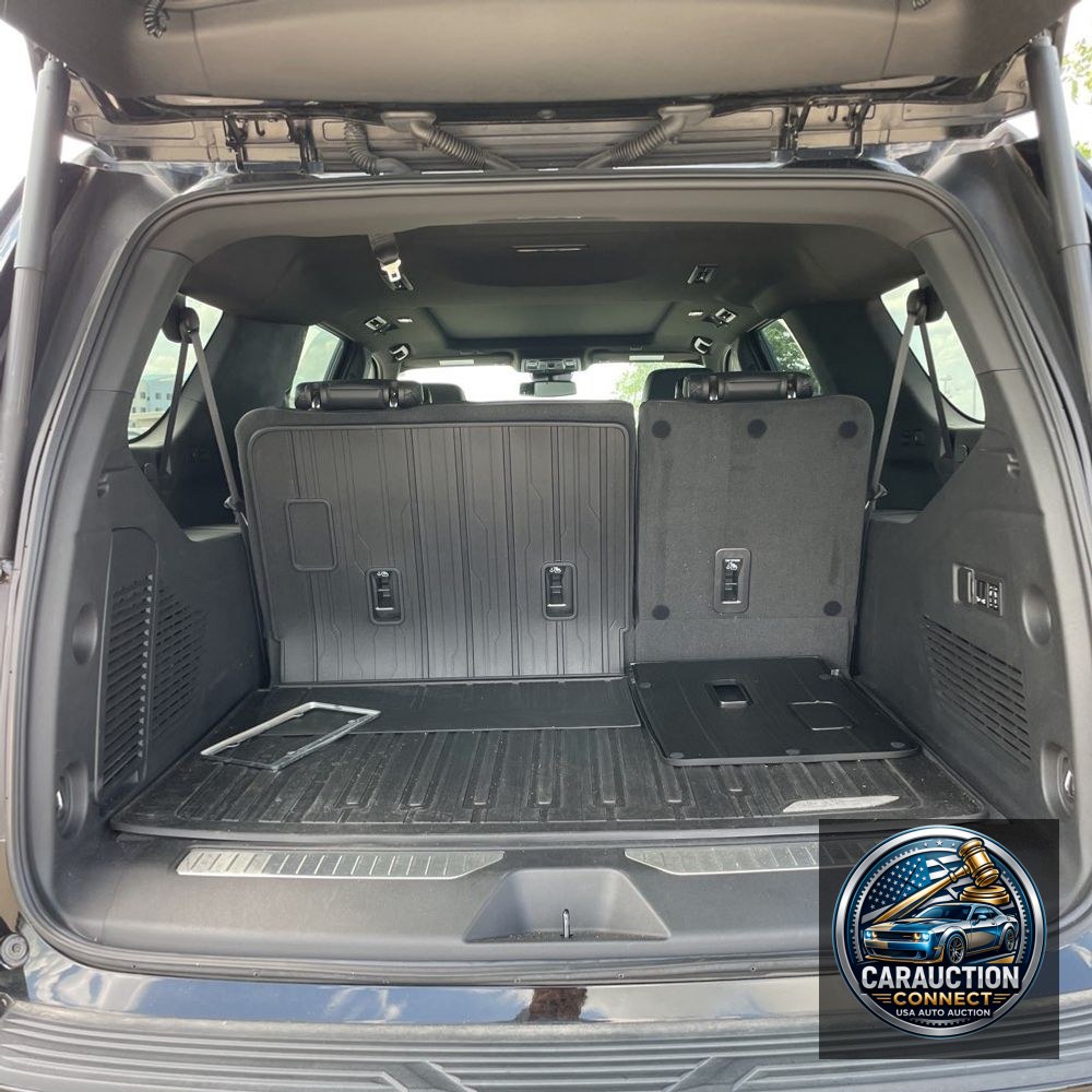 2023 GMC Yukon XL Denali