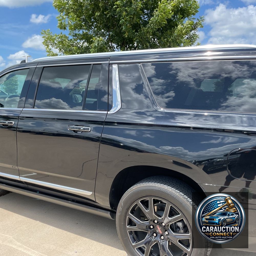 2023 GMC Yukon XL Denali