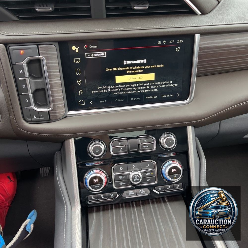 2023 GMC Yukon XL Denali
