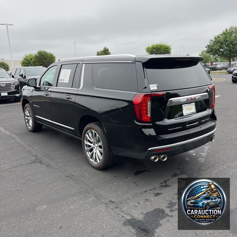 2023 GMC Yukon XL Denali