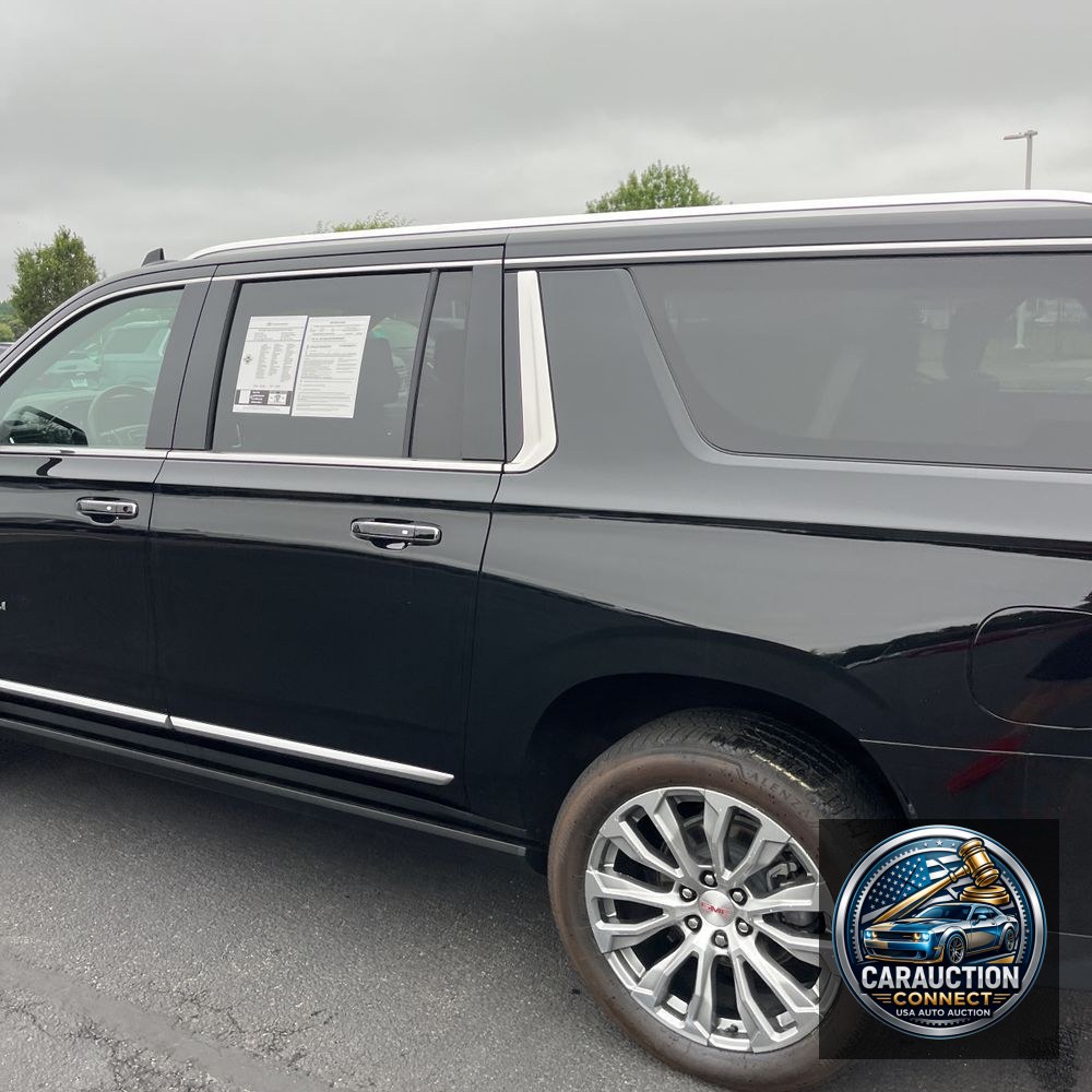 2023 GMC Yukon XL Denali