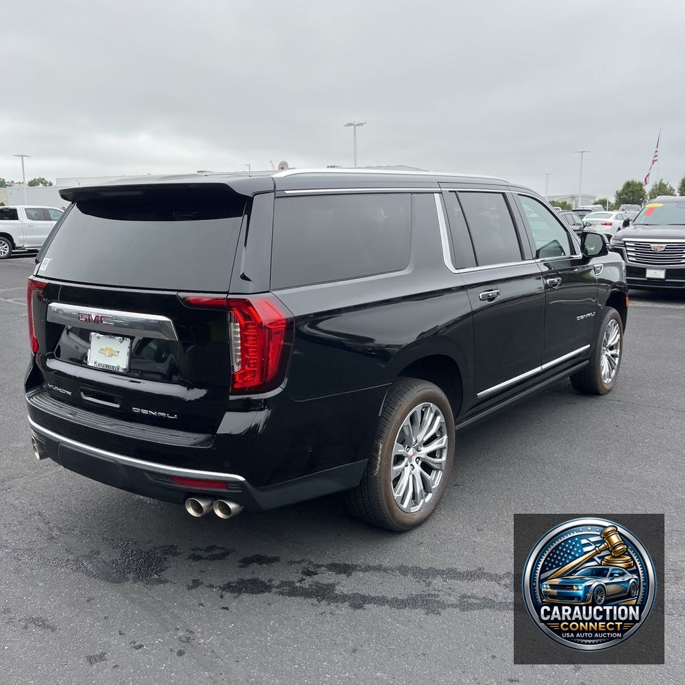 2023 GMC Yukon XL Denali