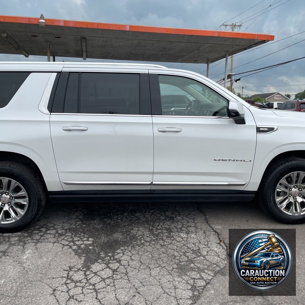 2022 GMC Yukon XL Denali