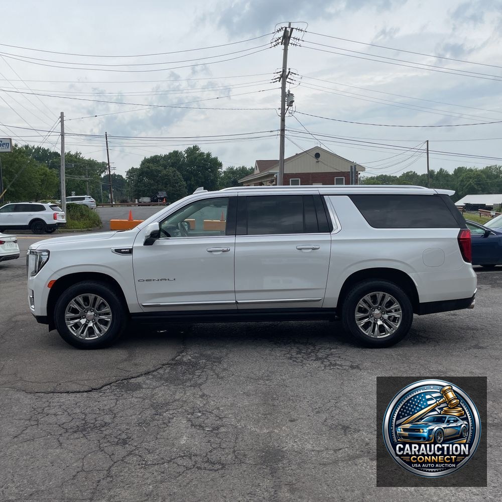 2022 GMC Yukon XL Denali