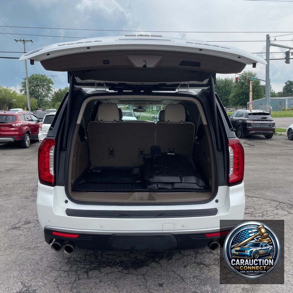 2022 GMC Yukon XL Denali