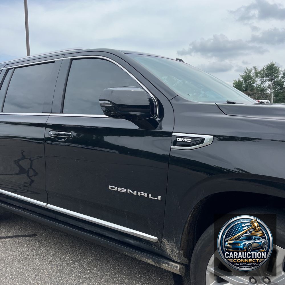 2023 GMC Yukon XL Denali