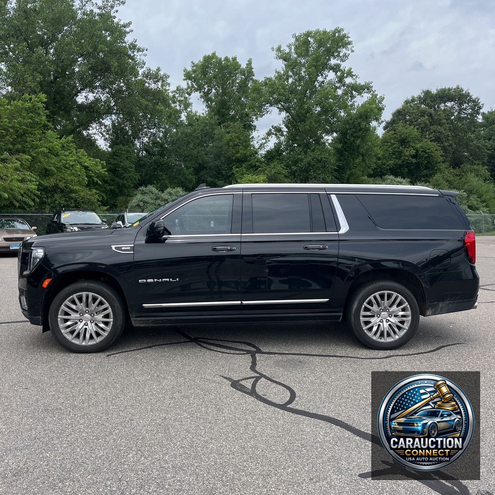 2023 GMC Yukon XL Denali