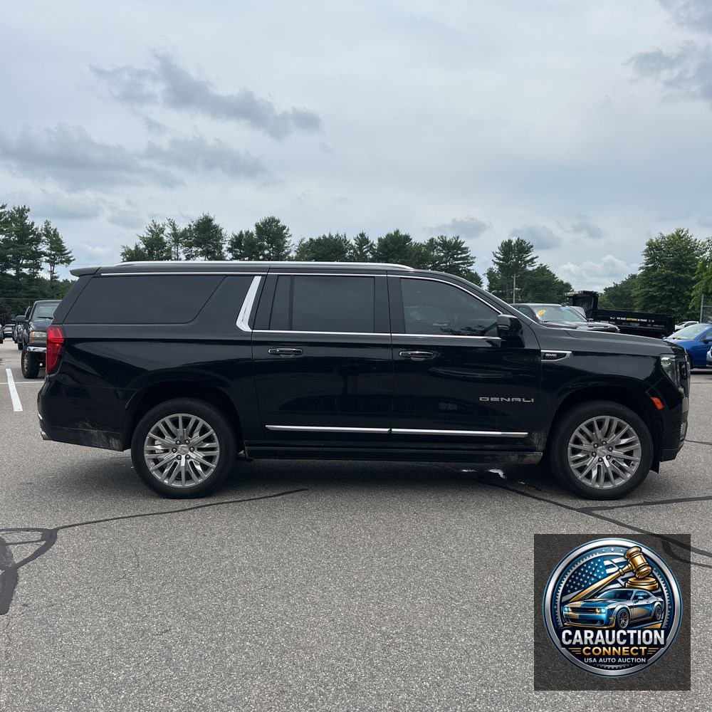 2023 GMC Yukon XL Denali