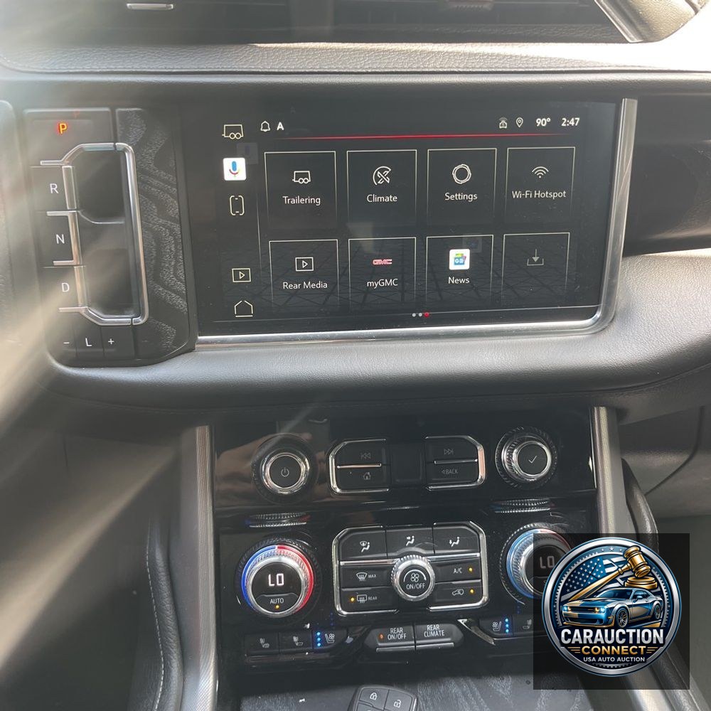 2022 GMC Yukon XL Denali