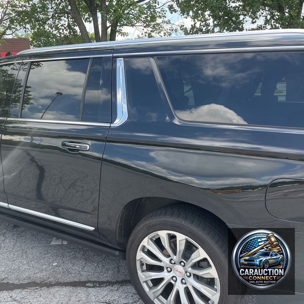 2022 GMC Yukon XL Denali