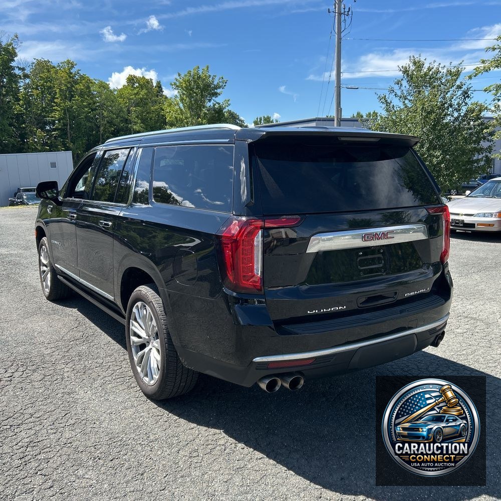 2023 GMC Yukon XL Denali