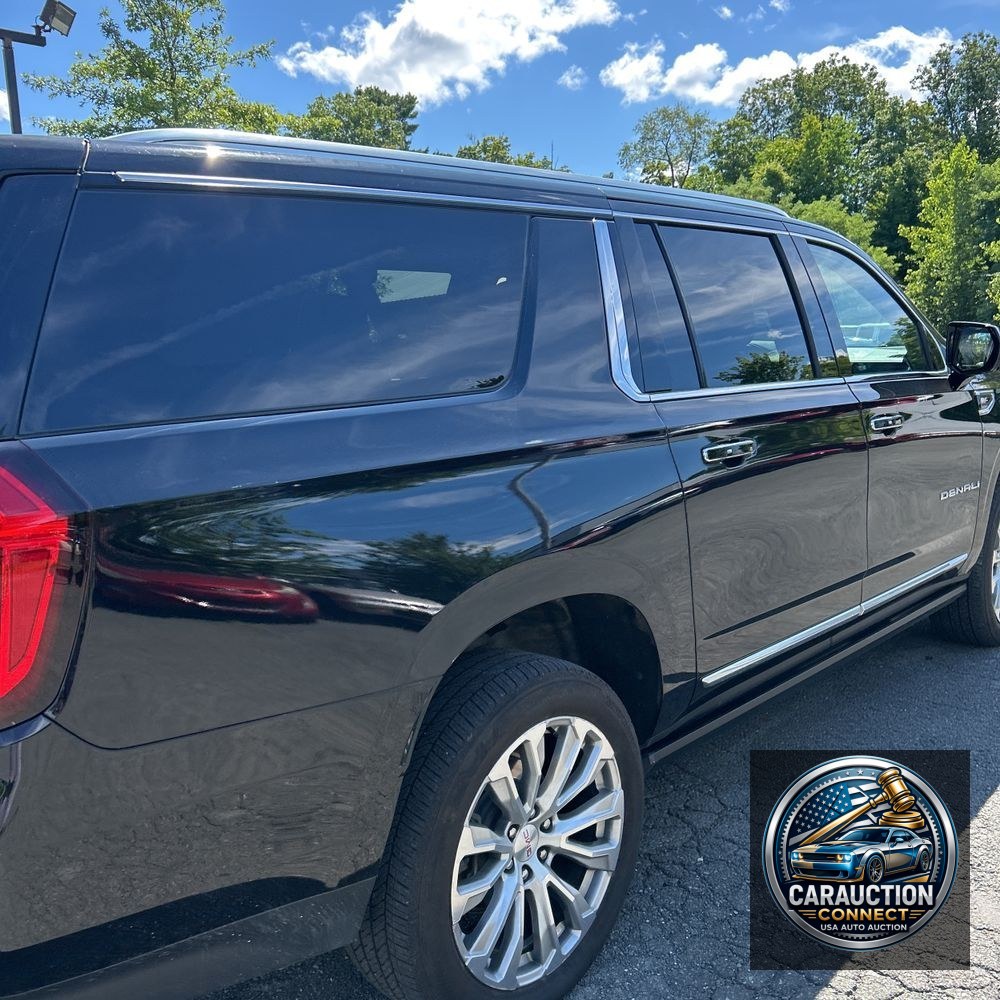 2023 GMC Yukon XL Denali
