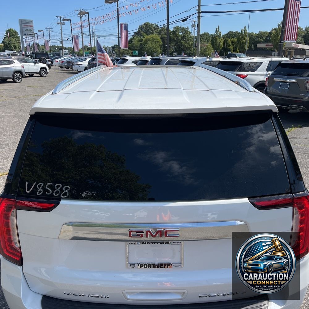 2023 GMC Yukon XL Denali