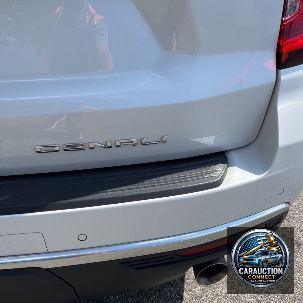 2023 GMC Yukon XL Denali