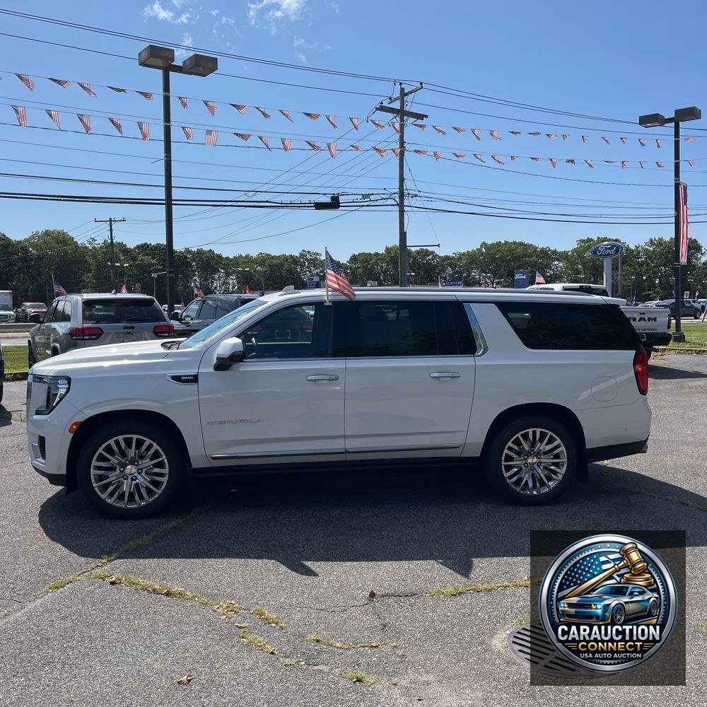2023 GMC Yukon XL Denali