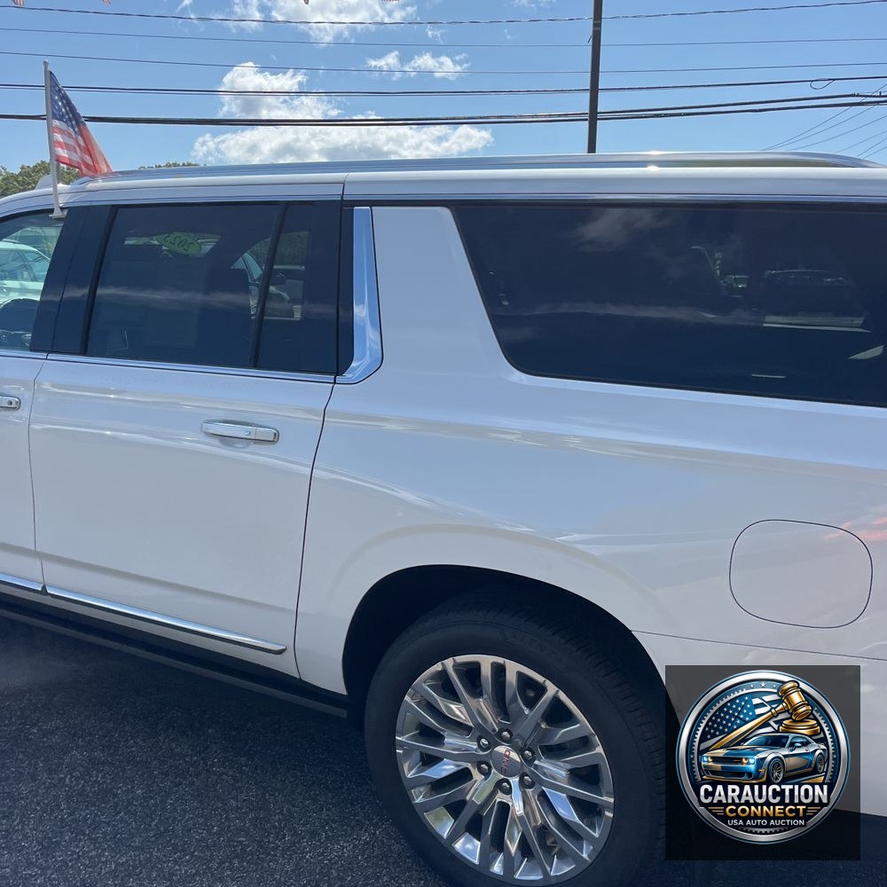 2023 GMC Yukon XL Denali