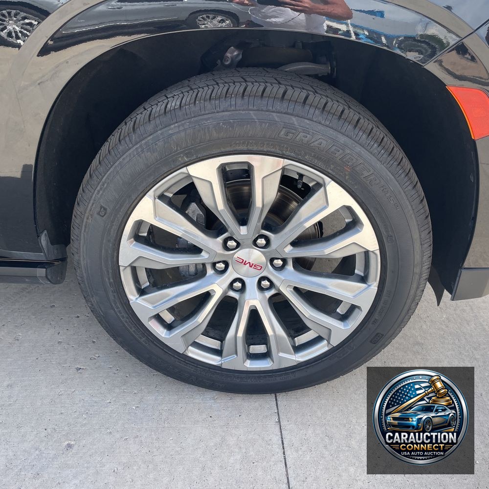 2023 GMC Yukon XL Denali
