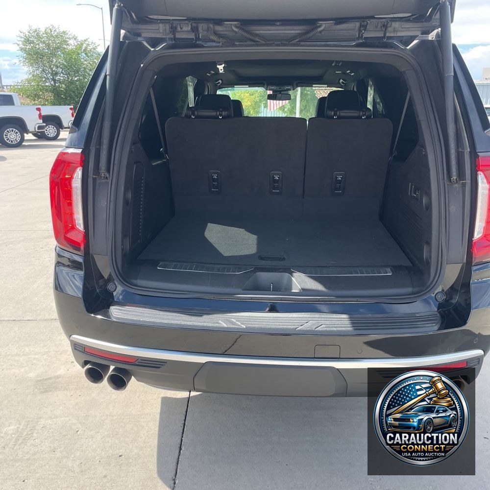 2023 GMC Yukon XL Denali