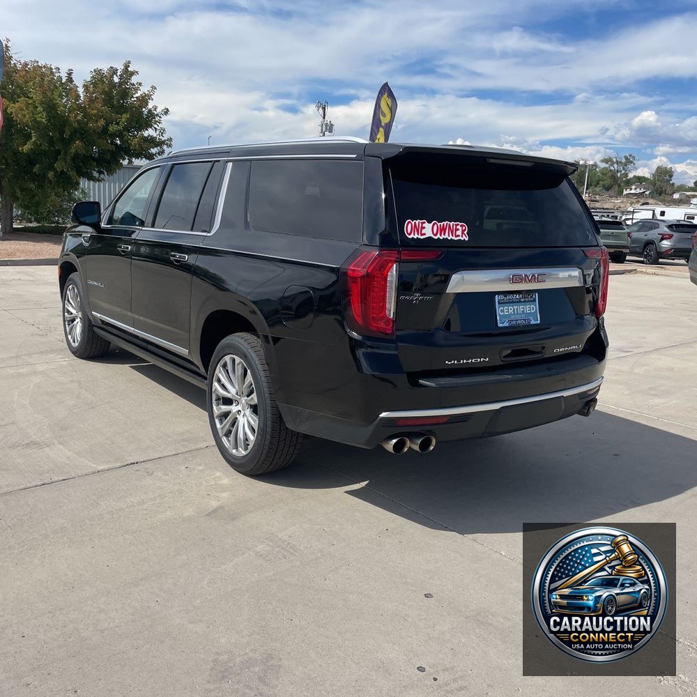 2023 GMC Yukon XL Denali
