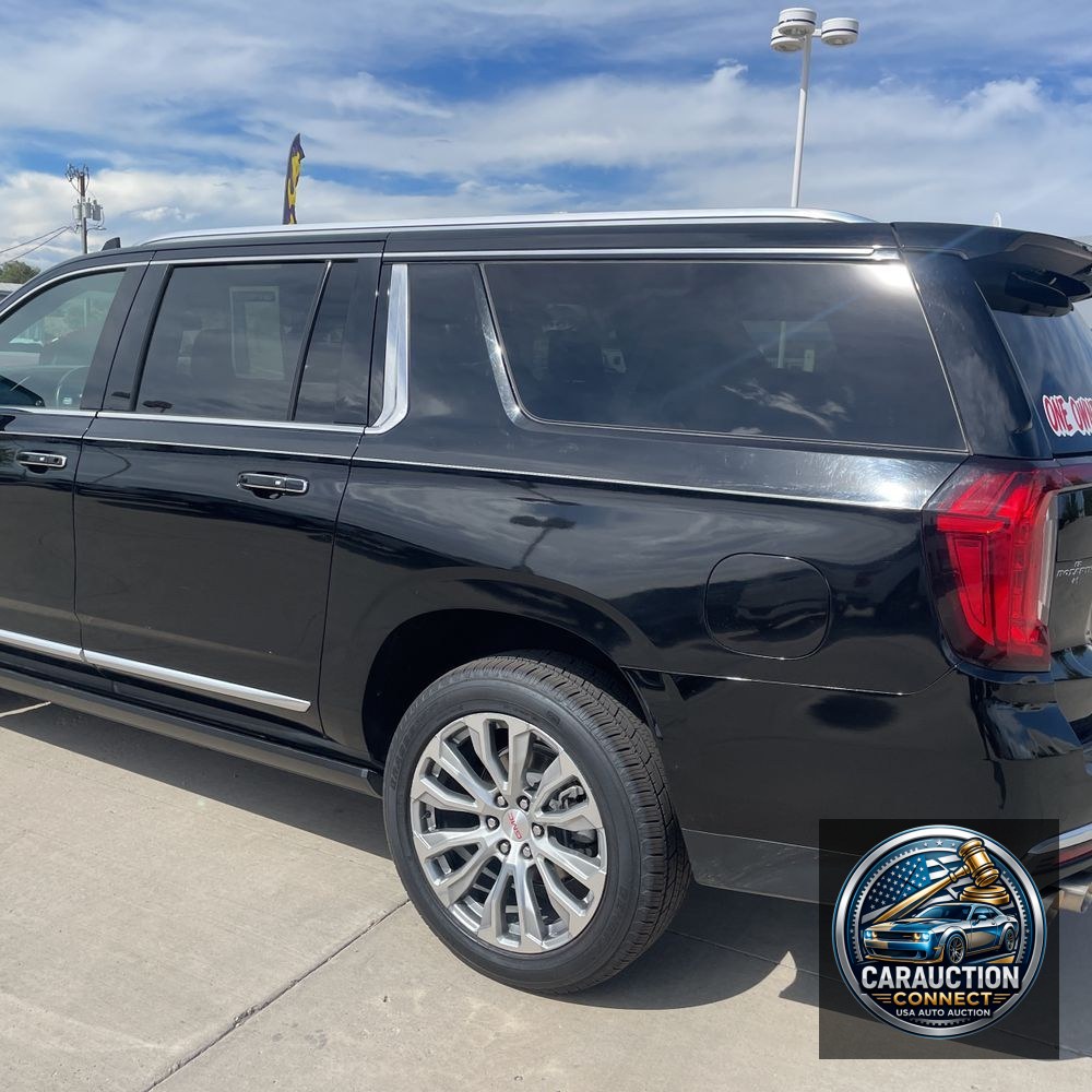 2023 GMC Yukon XL Denali