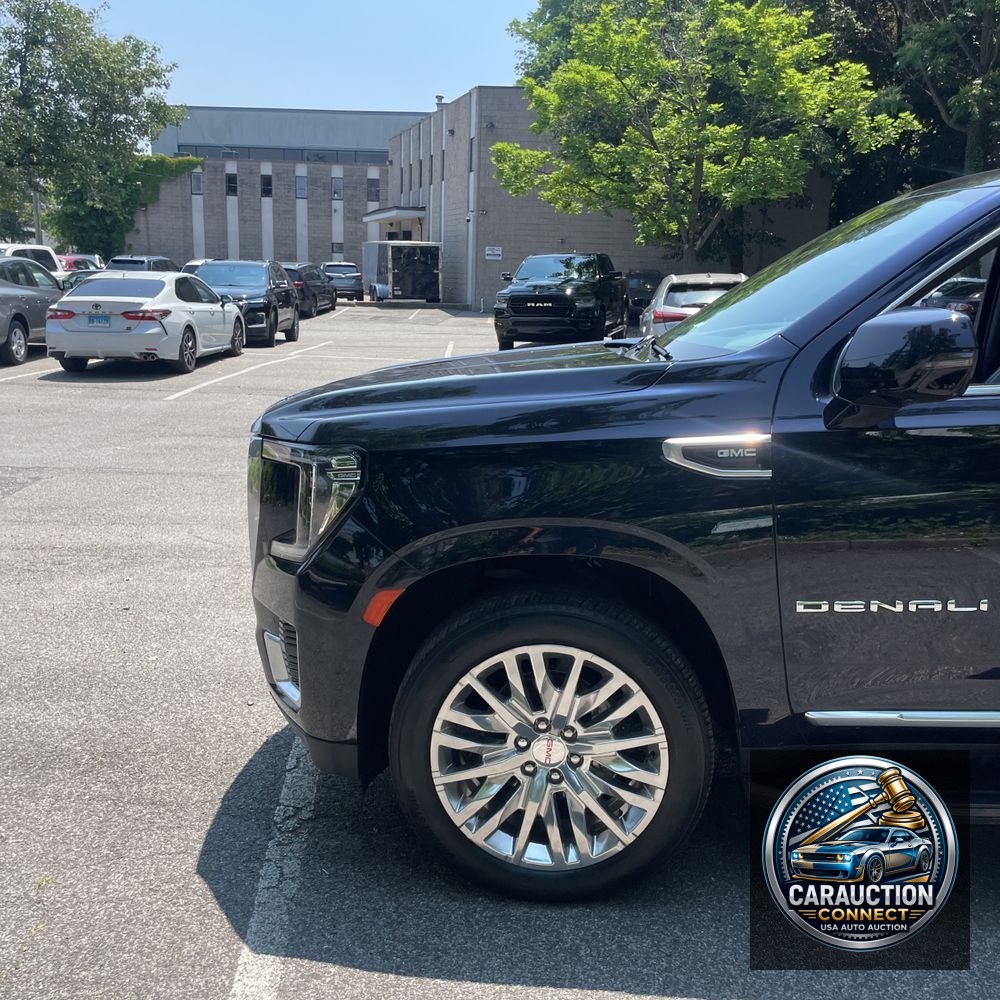 2023 GMC Yukon XL Denali