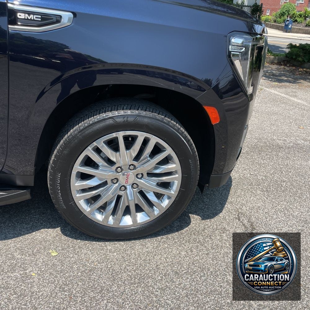 2023 GMC Yukon XL Denali