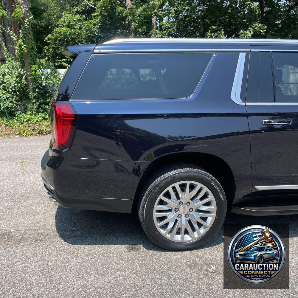 2023 GMC Yukon XL Denali