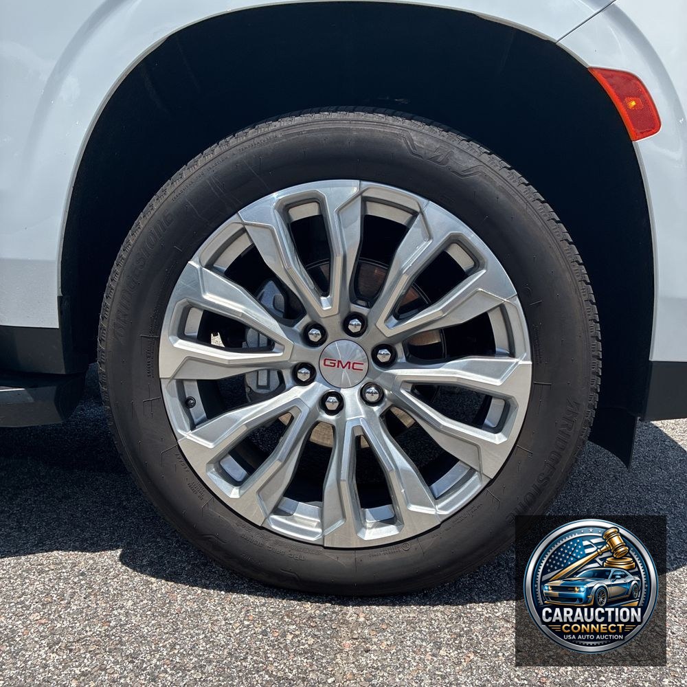 2024 GMC Yukon XL Denali