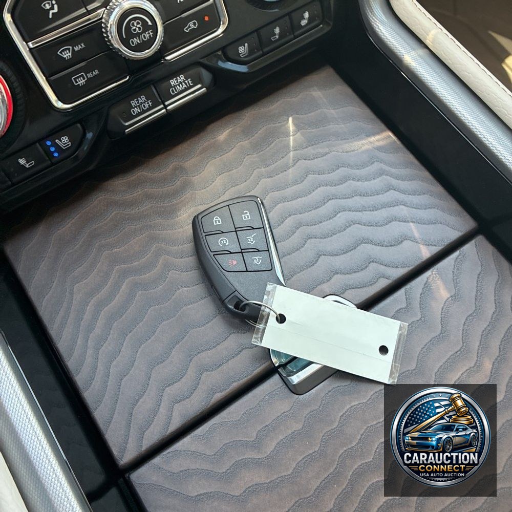 2024 GMC Yukon XL Denali