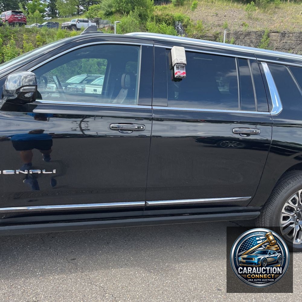2023 GMC Yukon XL Denali Ultimate