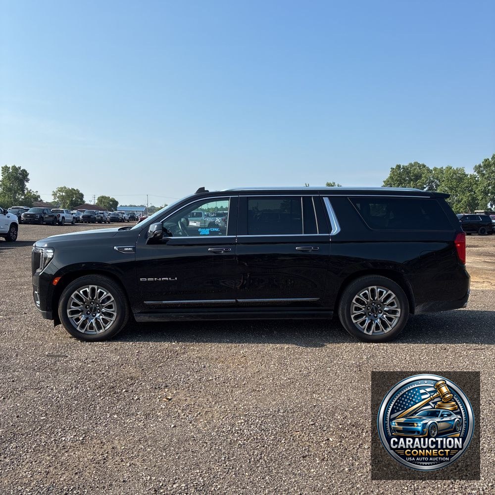 2023 GMC Yukon XL Denali Ultimate
