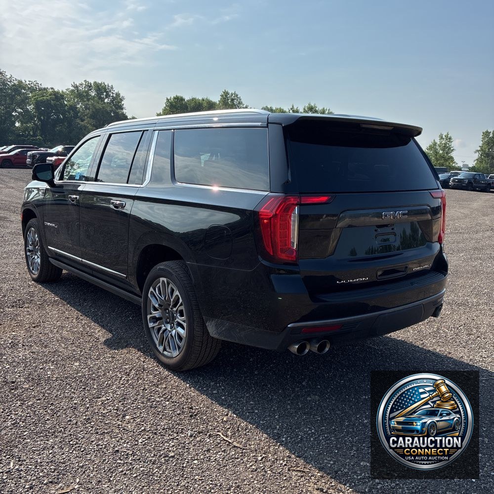2023 GMC Yukon XL Denali Ultimate