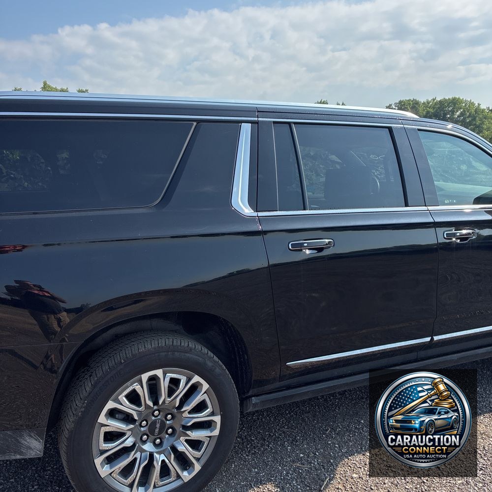 2023 GMC Yukon XL Denali Ultimate