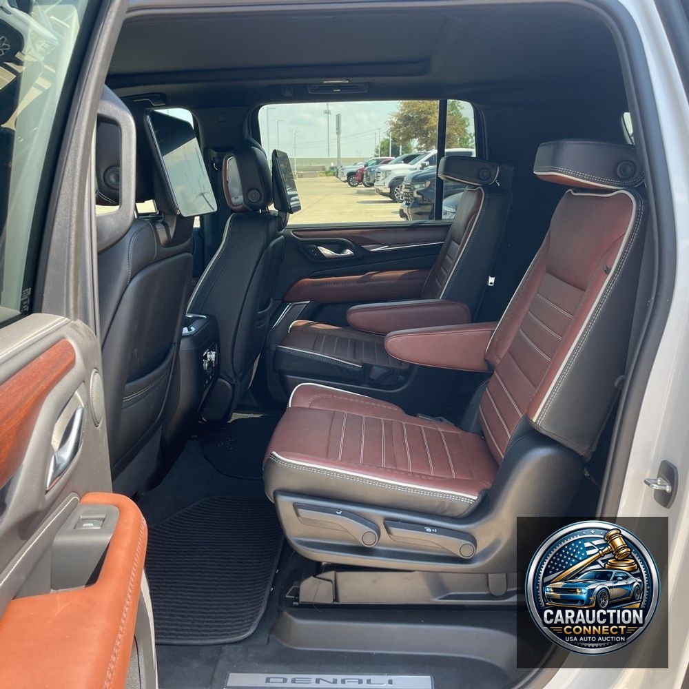 2024 GMC Yukon XL Denali Ultimate