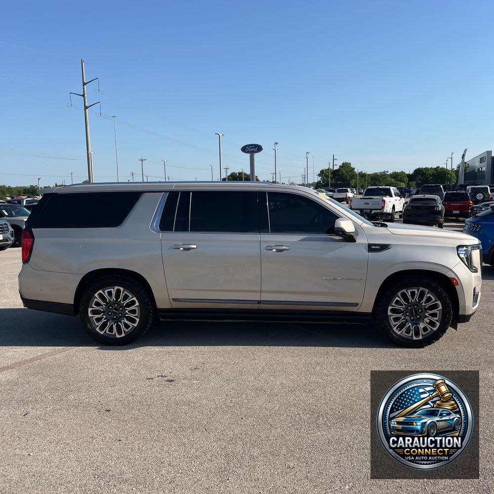 2023 GMC Yukon XL Denali Ultimate