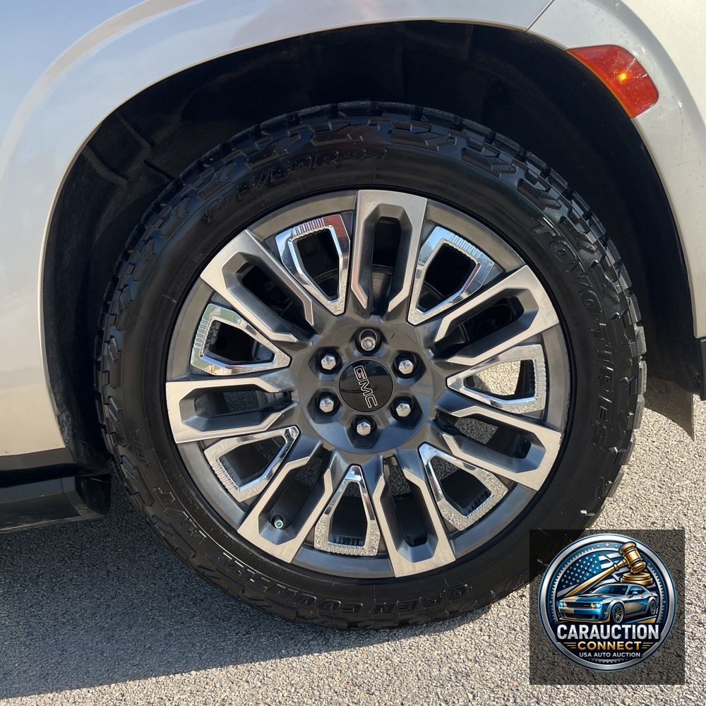 2023 GMC Yukon XL Denali Ultimate