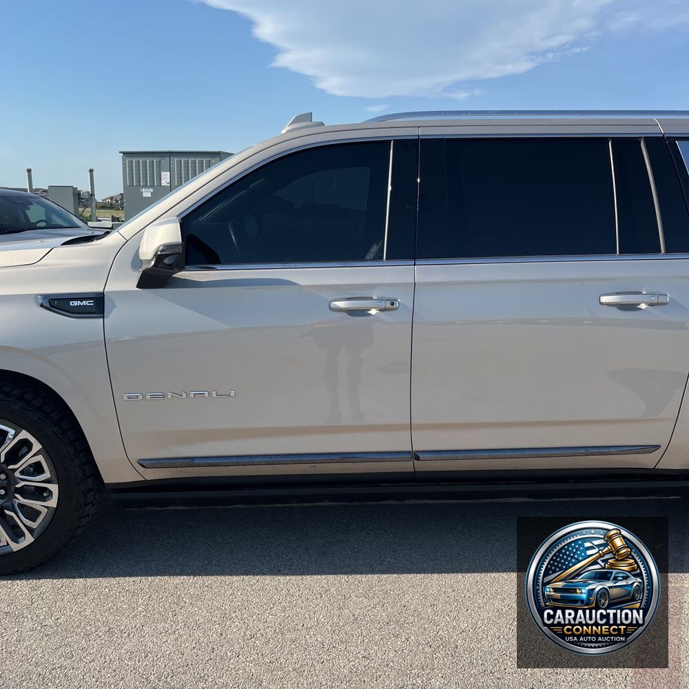 2023 GMC Yukon XL Denali Ultimate