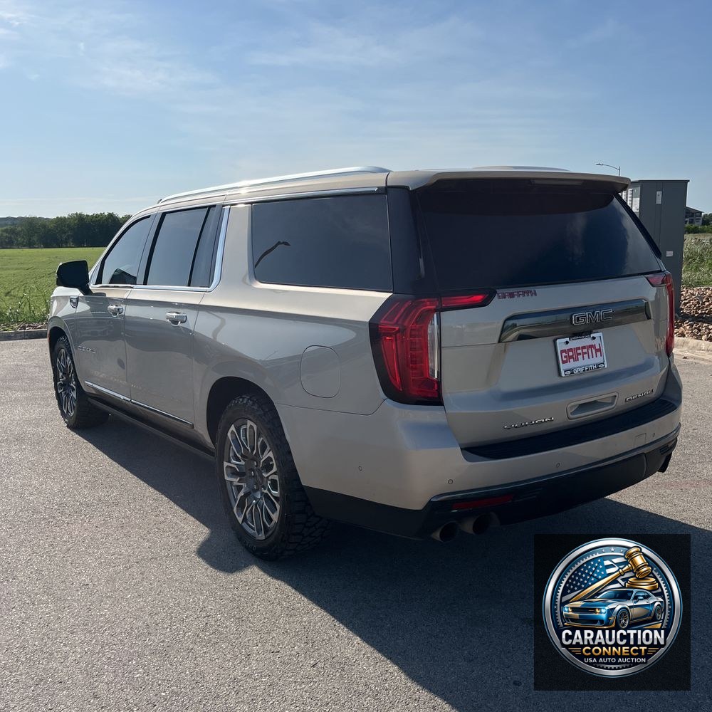 2023 GMC Yukon XL Denali Ultimate