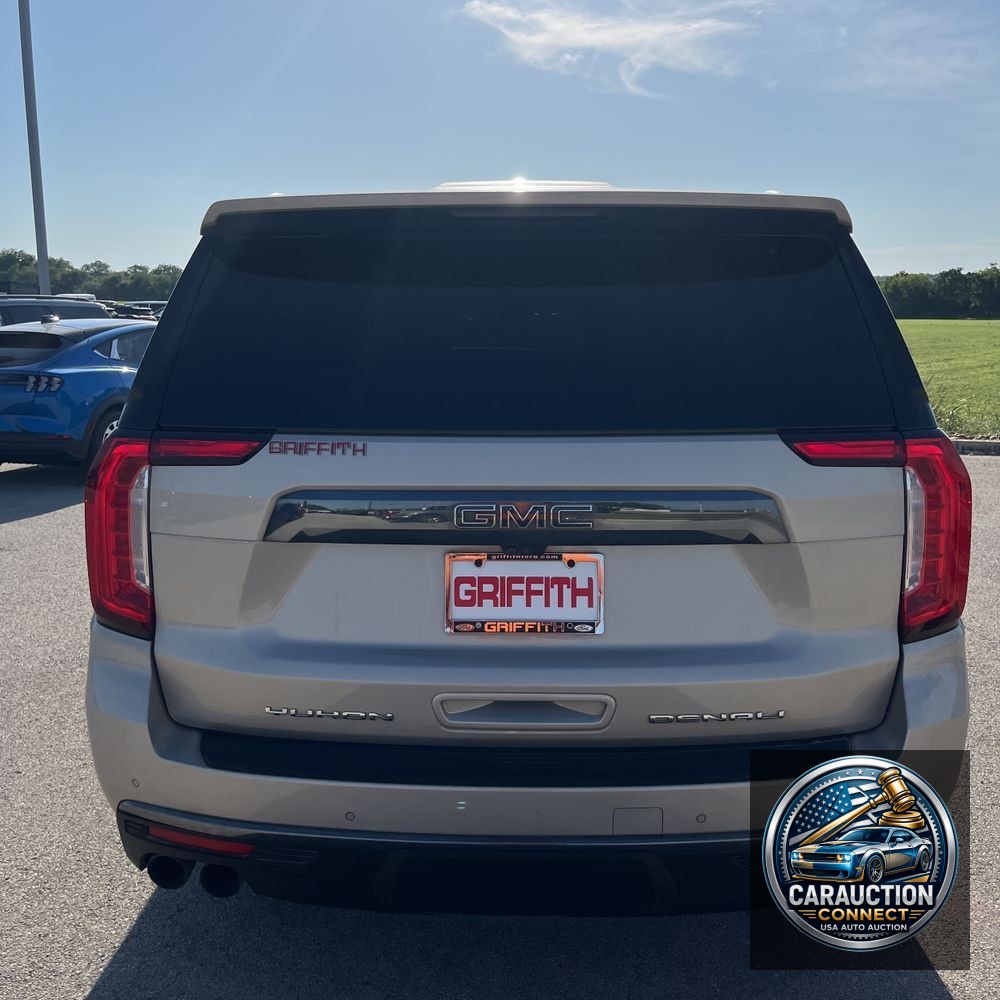 2023 GMC Yukon XL Denali Ultimate