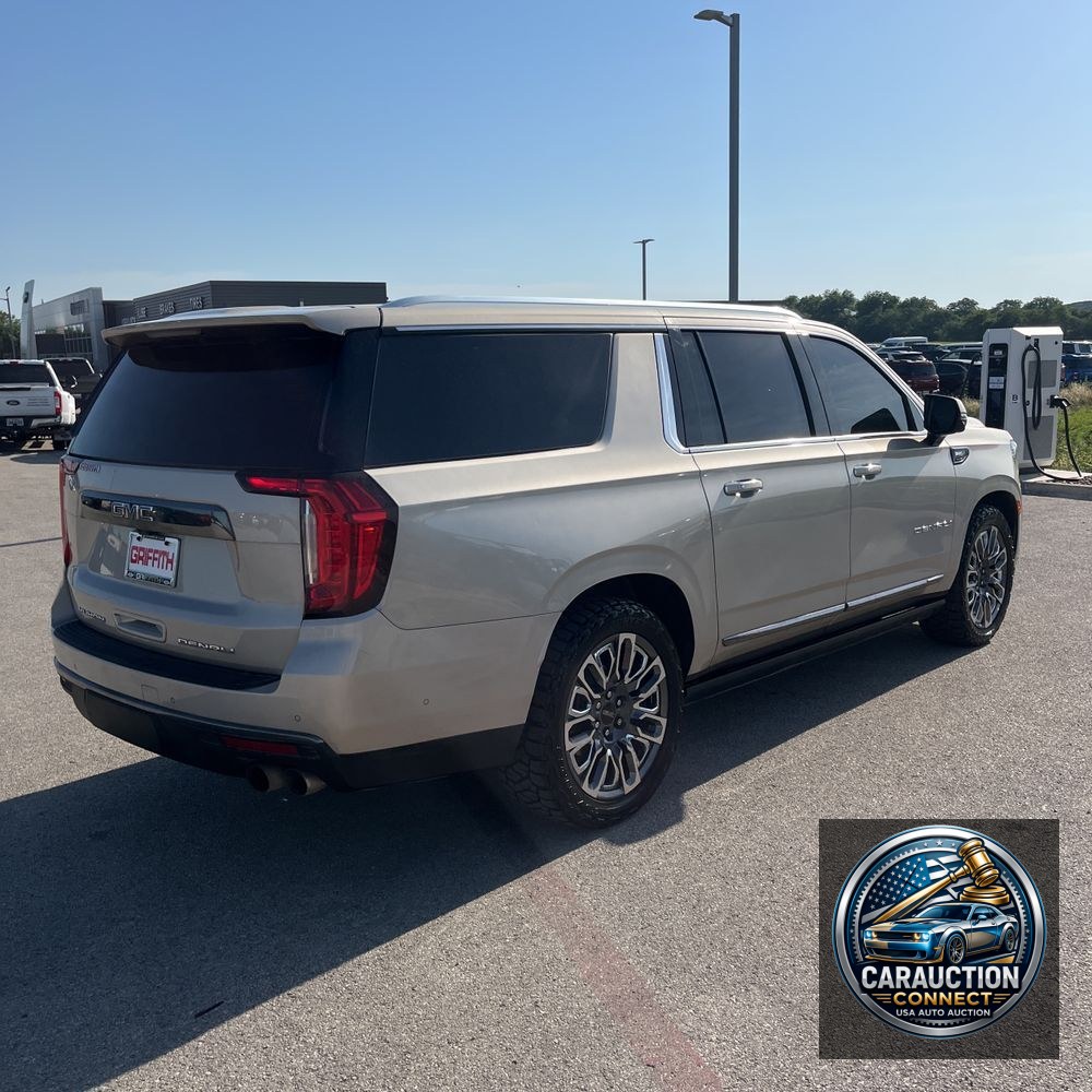 2023 GMC Yukon XL Denali Ultimate